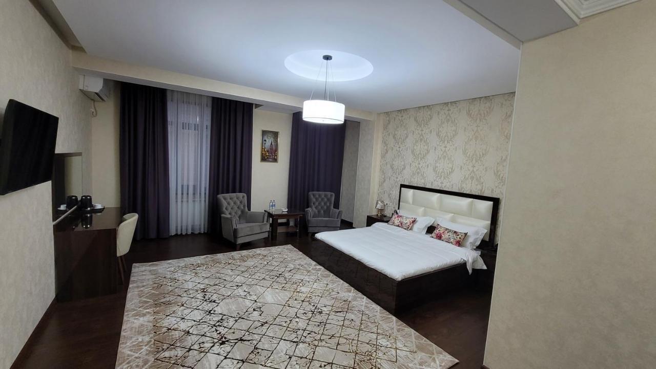 Hotel Ayni Dushanbe Exterior foto